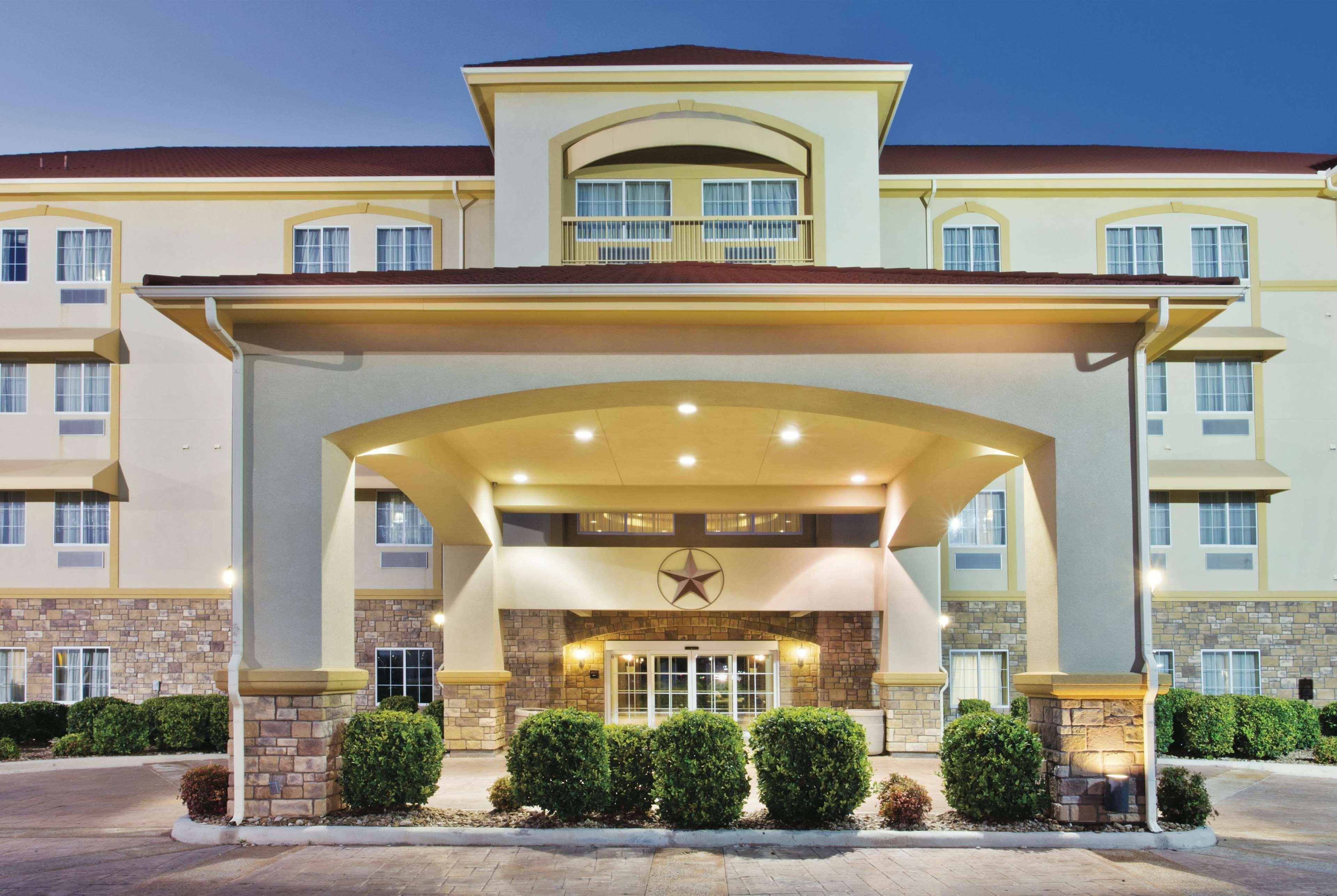 La Quinta Inn And Suites By Wyndham - Schertz Exteriér fotografie